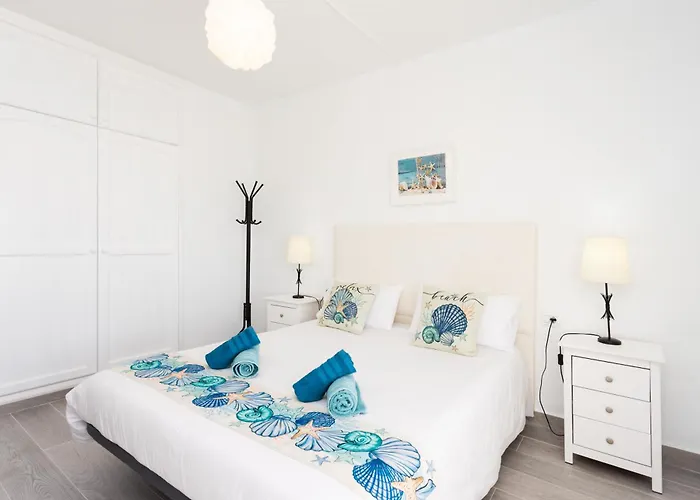 Coastal Dream With Heated Pool *