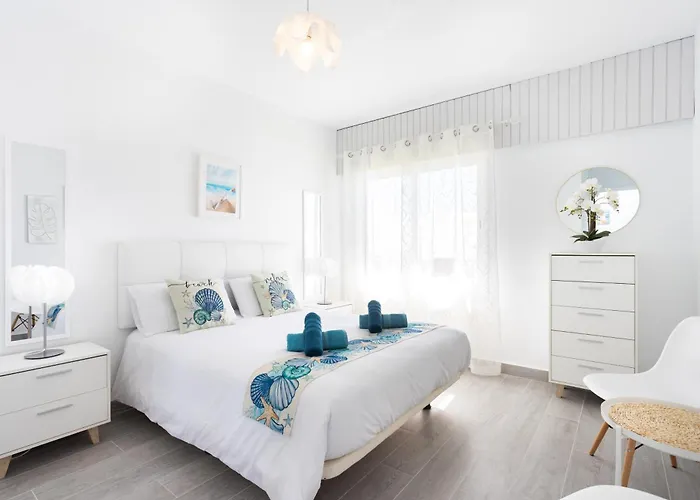 Coastal Dream With Heated Pool *