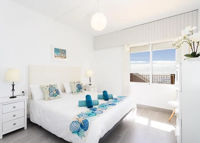 Semesterbostad Coastal Dream With Heated Pool El Escobonal