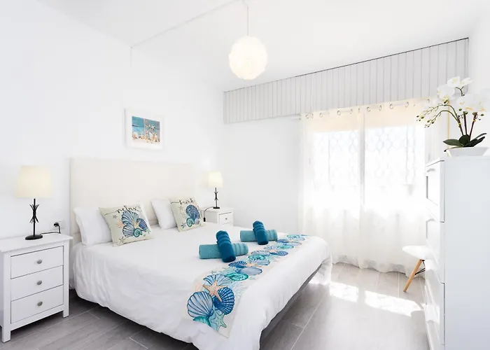 Nyaraló Coastal Dream With Heated Pool *