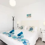 Coastal Dream With Heated Pool *