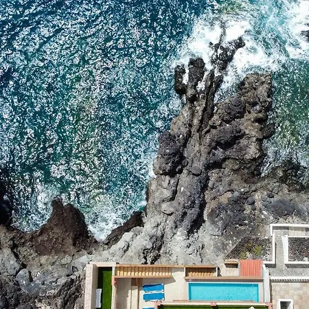 Hébergement de vacances Coastal Dream With Heated Pool El Escobonal