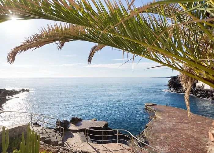 Coastal Dream With Heated Pool Feriehus El Escobonal